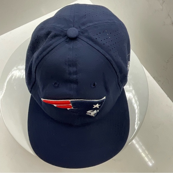 New England Patriots New Era 9Twenty strapback hat - Picture 4 of 6